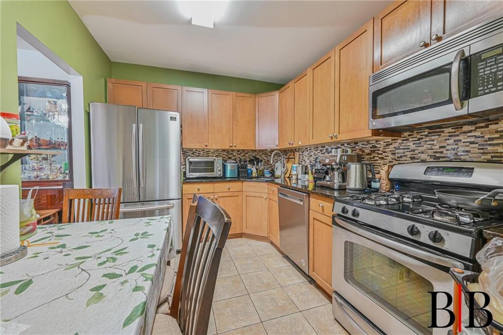 1934 Bergen Avenue #2C, Brooklyn, New York image 6