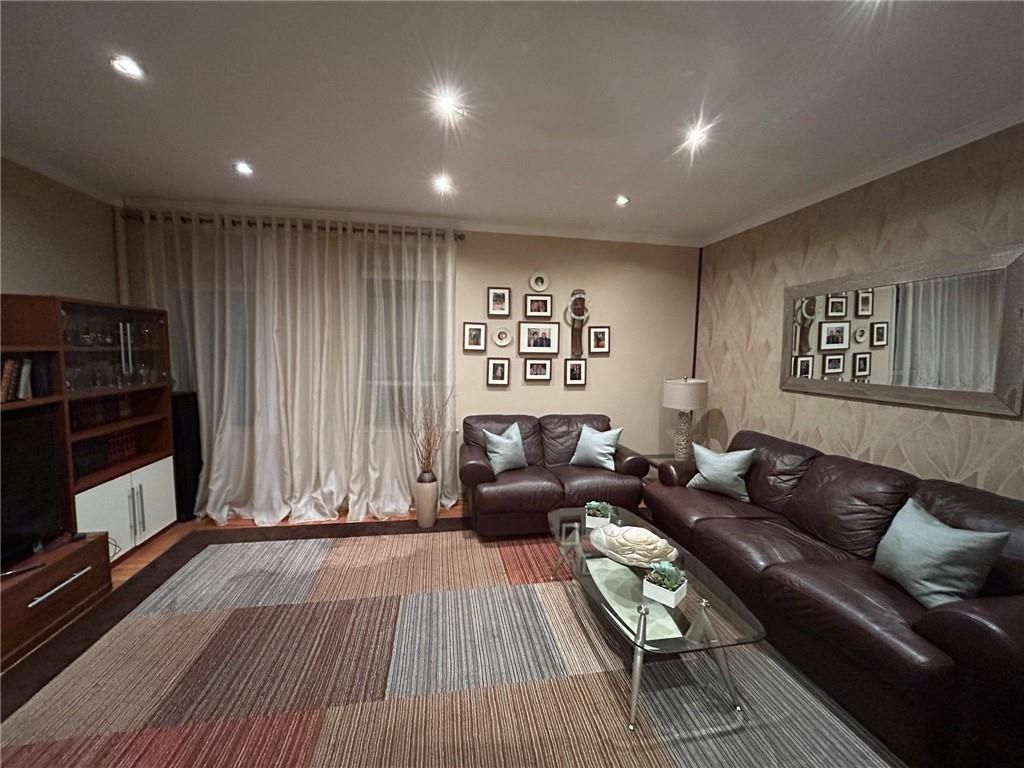 Photo of 1610 Avenue P #4T, Brooklyn, NY 11229 (MLS # 496634)