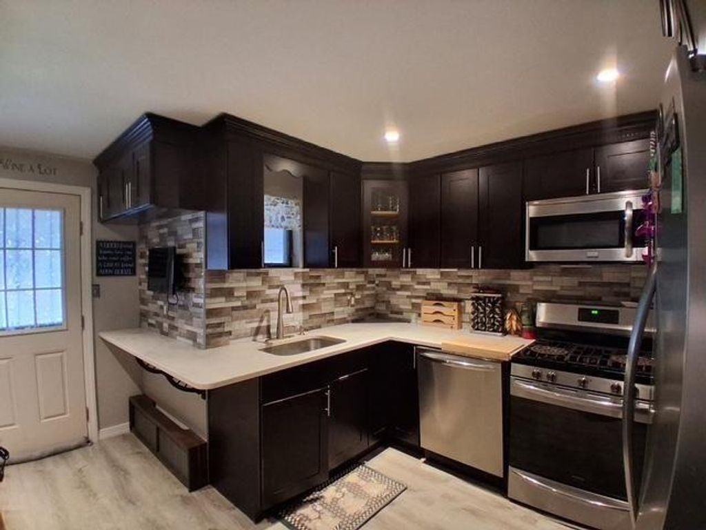 Photo of 1717 Hendrickson Street, Brooklyn, NY 11234 (MLS # 500163)