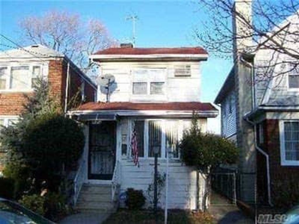 Photo of 1717 Hendrickson Street, Brooklyn, NY 11234 (MLS # 500163)