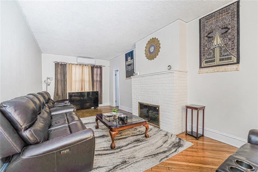 Photo of 119 Watchogue Road, Staten Island, NY 10314 (MLS # 498756)