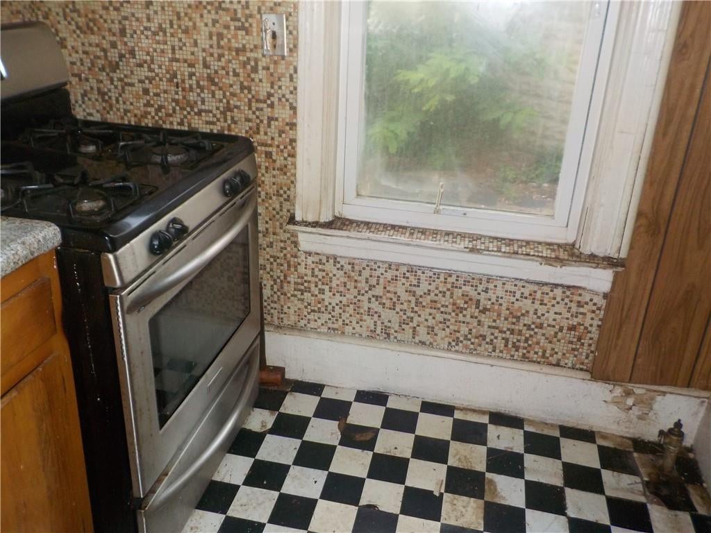 Photo of 57 Marine Avenue, Brooklyn, NY 11209 (MLS # 504358)