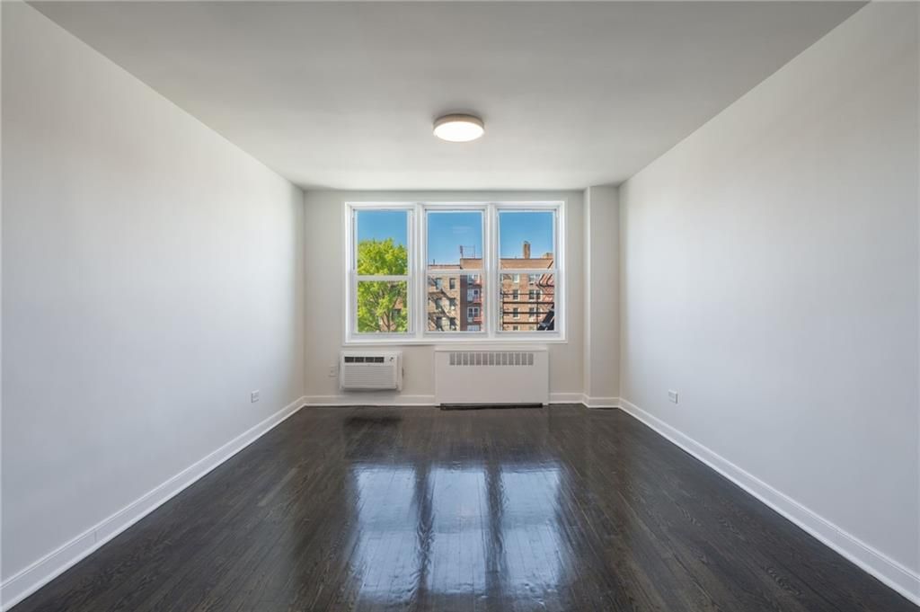 Photo of 515 7th Street #5H, Brooklyn, NY 11218 (MLS # 499574)
