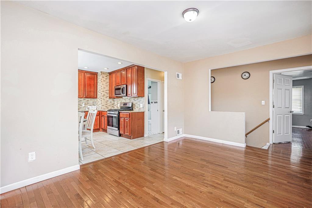 483 Van Duzer Street, Staten  Island, New York image 12