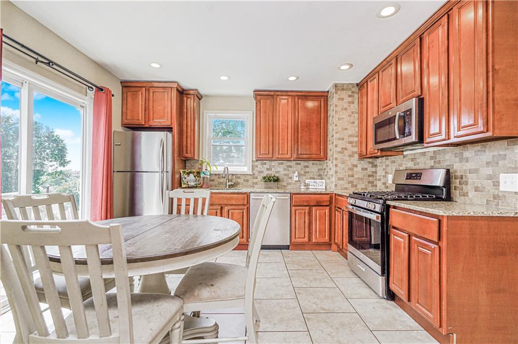 483 Van Duzer Street, Staten  Island, New York image 18