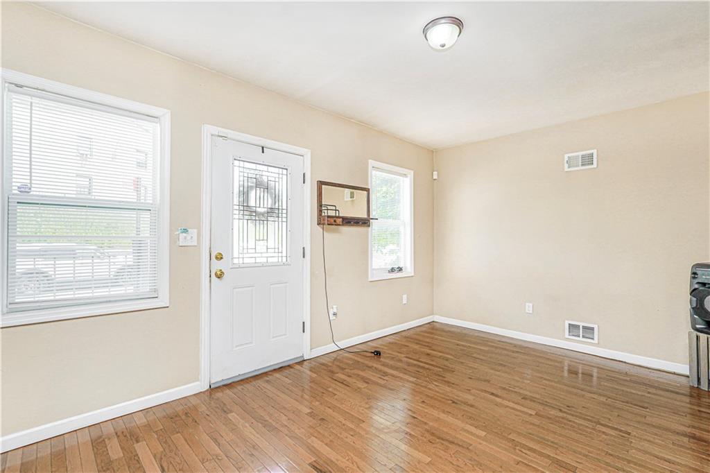 483 Van Duzer Street, Staten  Island, New York image 16