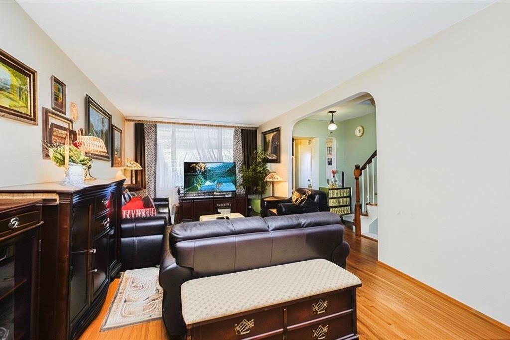 8946 15th Avenue, Brooklyn, New York image 4