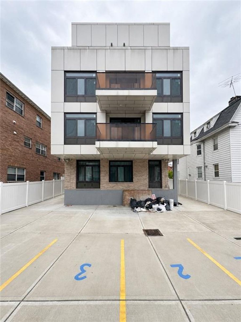 Photo of 207 BAY 35TH Street #2A, Brooklyn, NY 11214 (MLS # 501033)