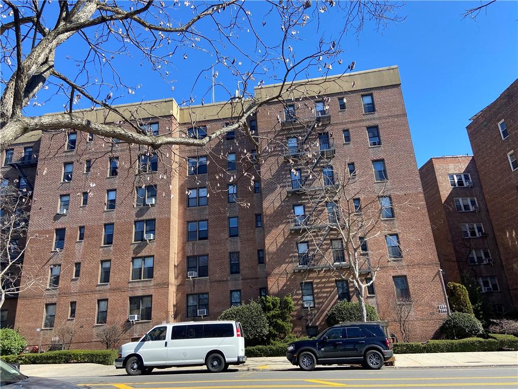 7259 Shore Road #2K, Brooklyn, New York image 1