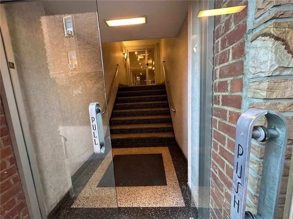 7259 Shore Road #2K, Brooklyn, New York image 4