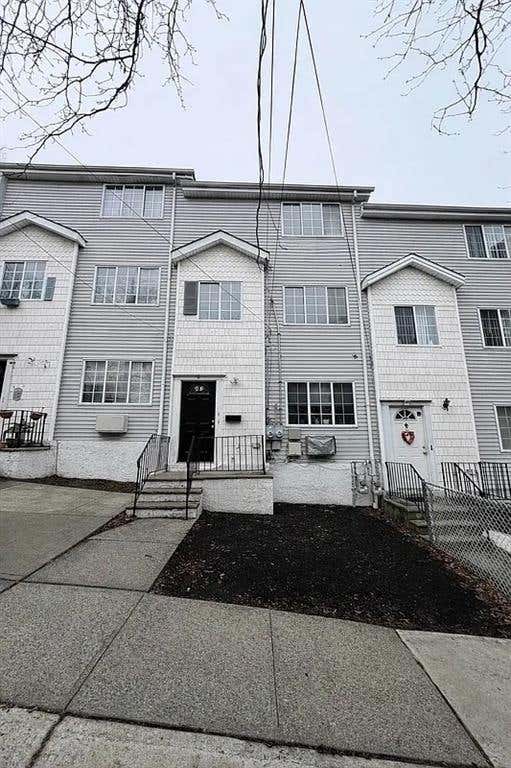 Photo of 43 Benziger Avenue, Staten Island, NY 10301 (MLS # 502262)