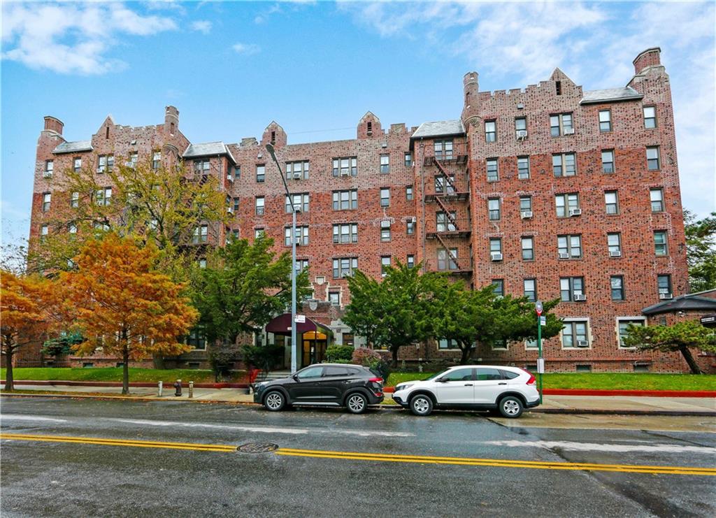 515 Avenue I #1J, Brooklyn, New York image 1