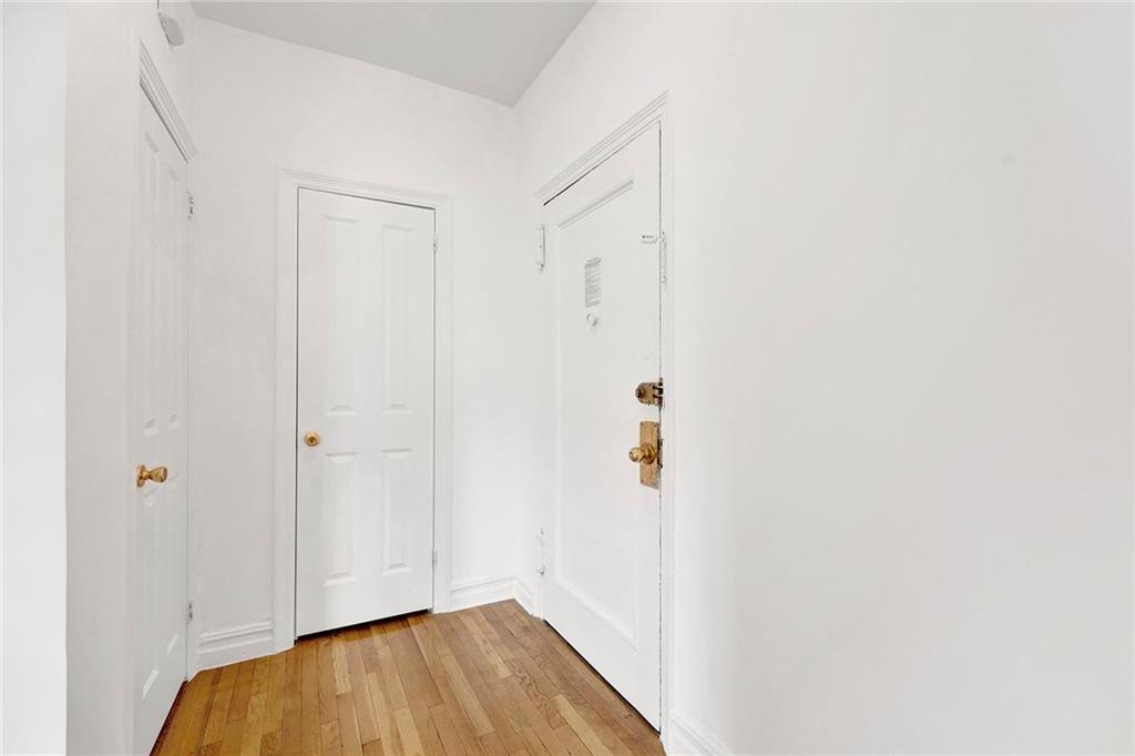 515 Avenue I #1J, Brooklyn, New York image 3
