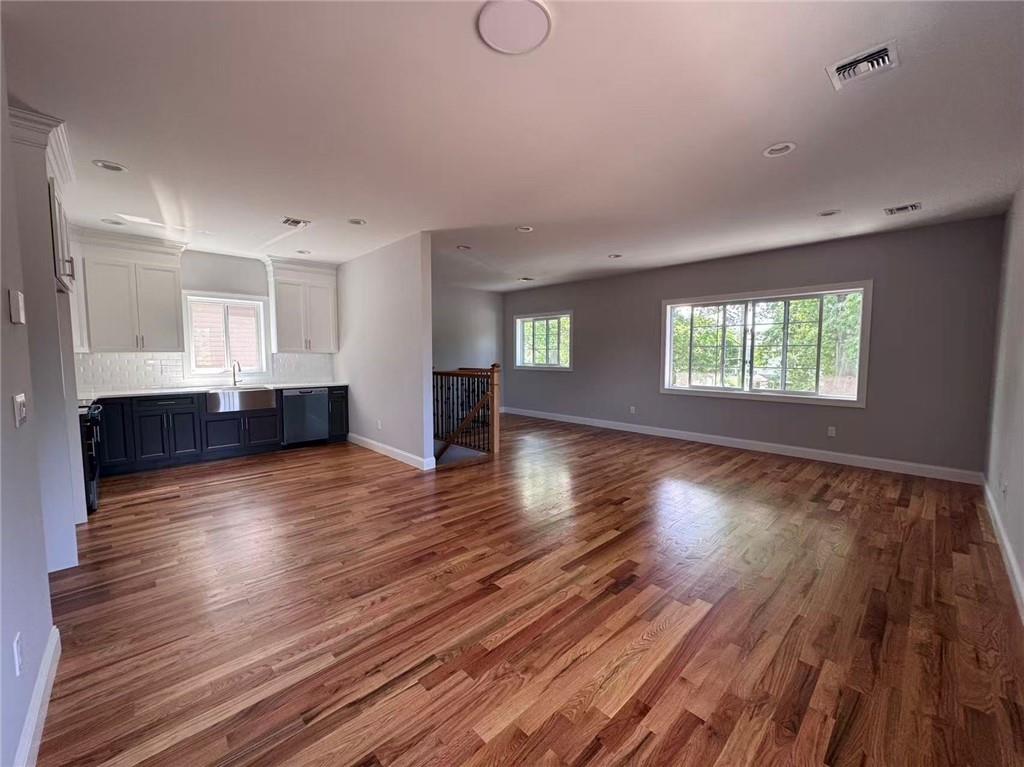 Photo of 260 Armstrong Avenue, Staten Island, NY 10308 (MLS # 504847)
