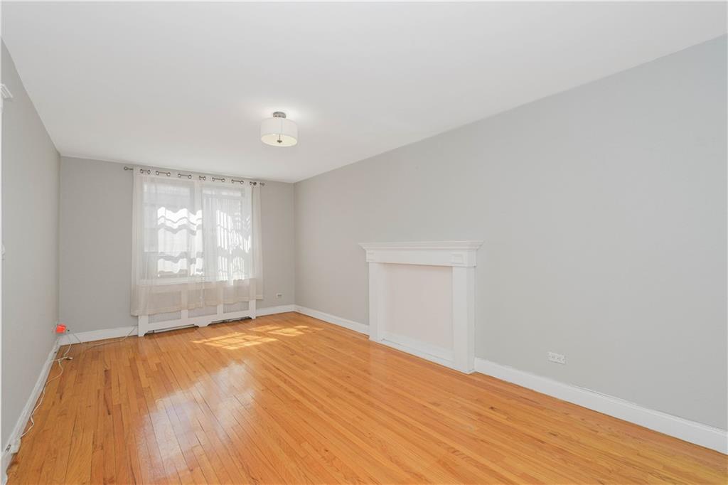 7259 Shore Road #4L, Brooklyn, New York image 3