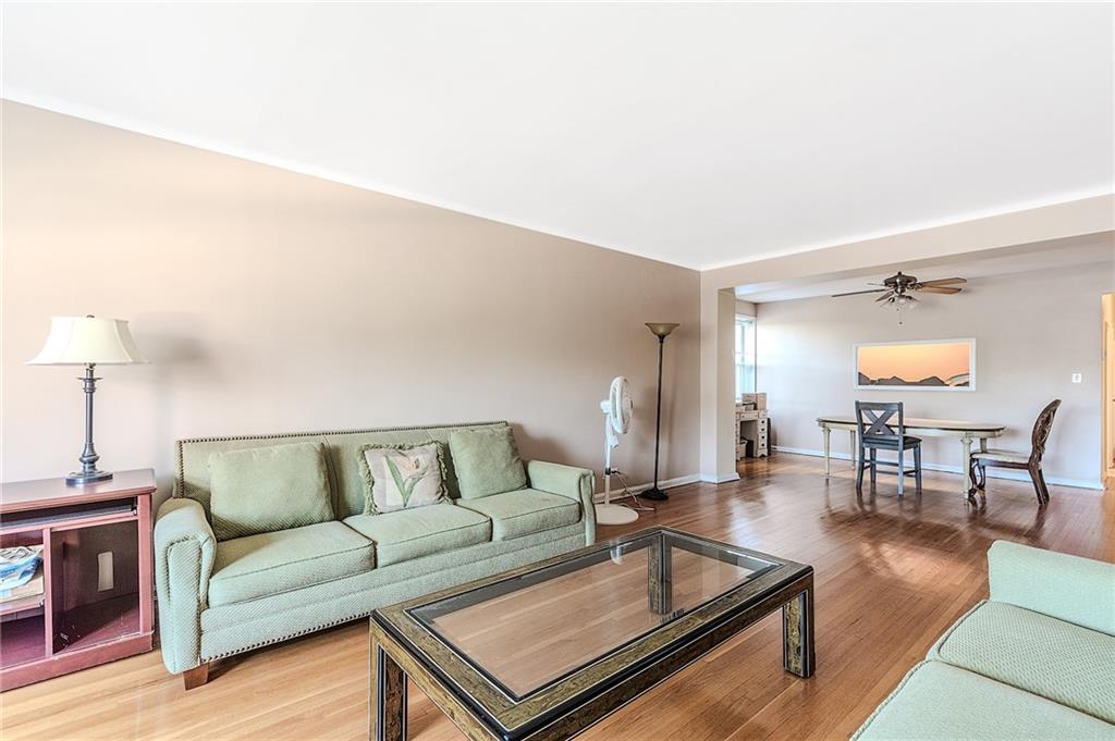 Photo of 902 Ocean Parkway #3F, Brooklyn, NY 11230 (MLS # 504434)