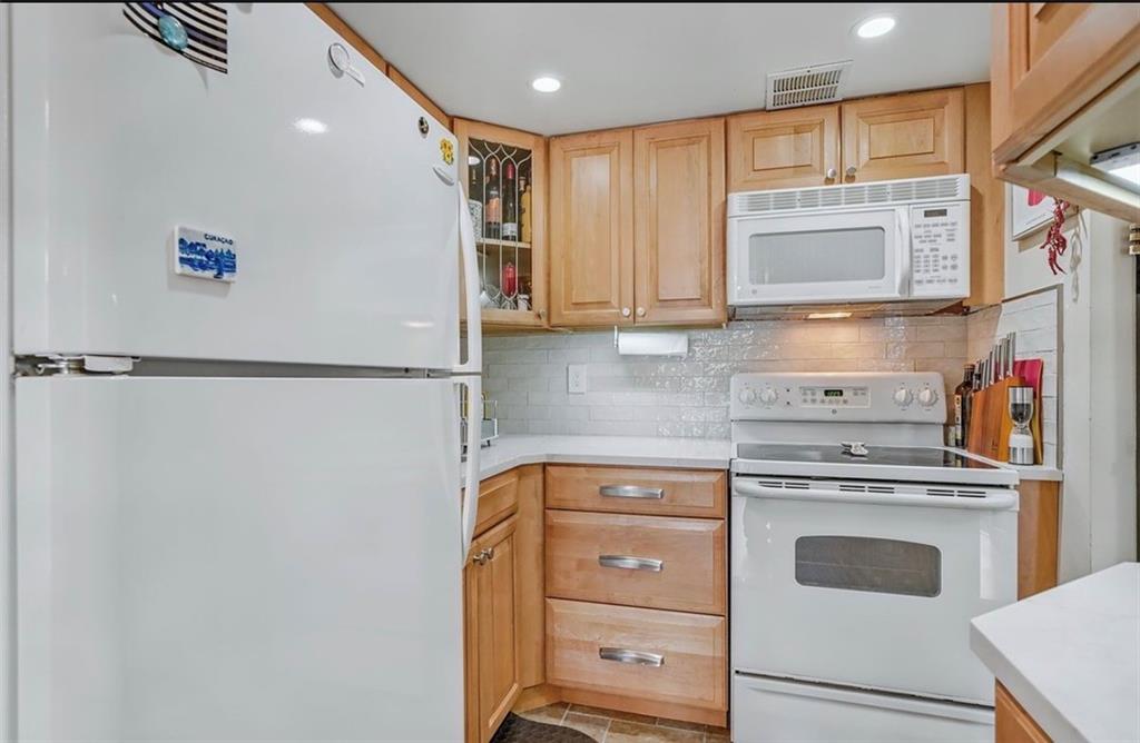 Photo of 9977 Shore Road #11D, Brooklyn, NY 11209 (MLS # 505298)