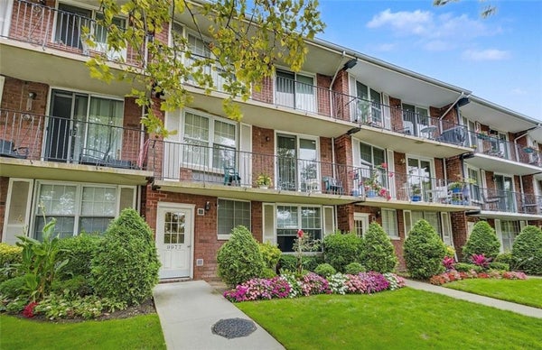 9977 SHORE RD APT 11D, BROOKLYN, NY 11209 - Image c79f8fb77e6565ea6c6cc93d64631456/4001907970
