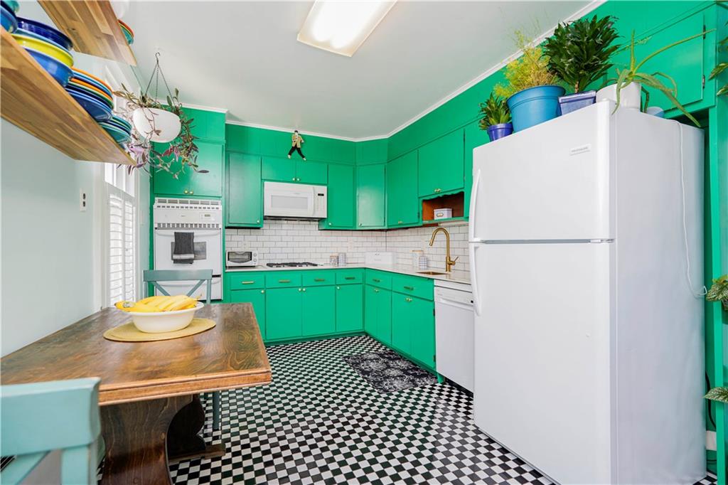179 Marine Avenue, Brooklyn, New York image 10