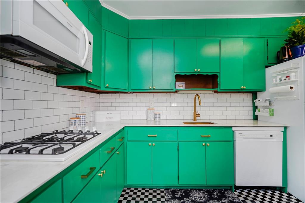 179 Marine Avenue, Brooklyn, New York image 14