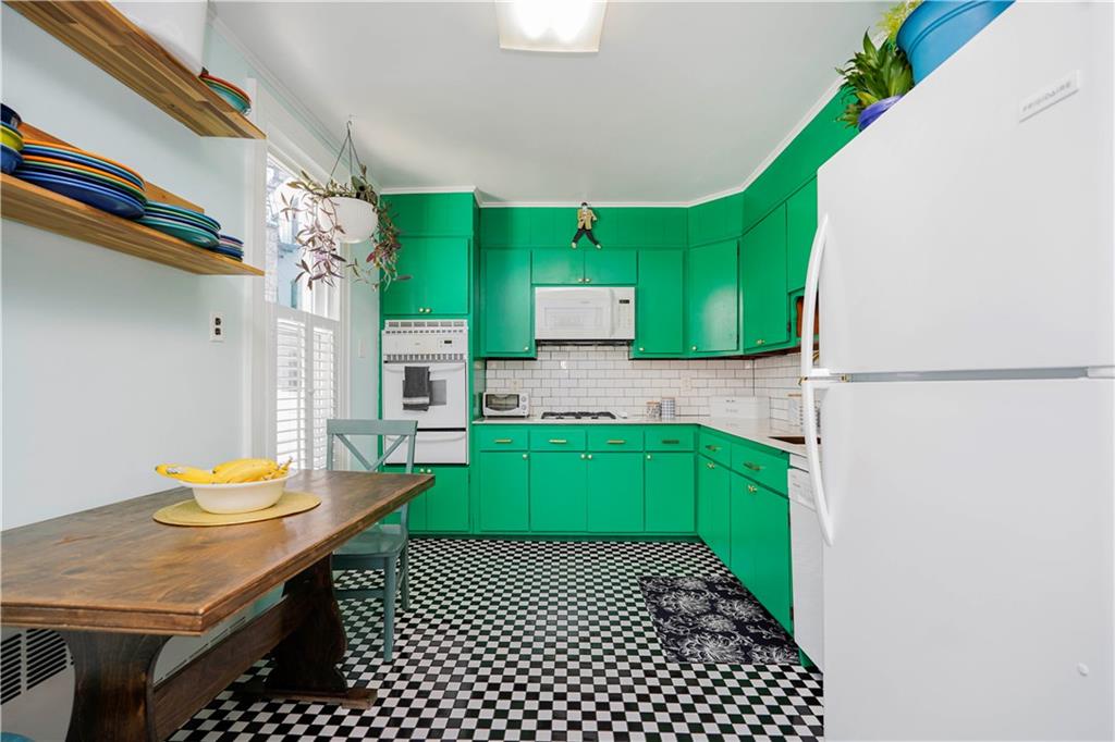 179 Marine Avenue, Brooklyn, New York image 11