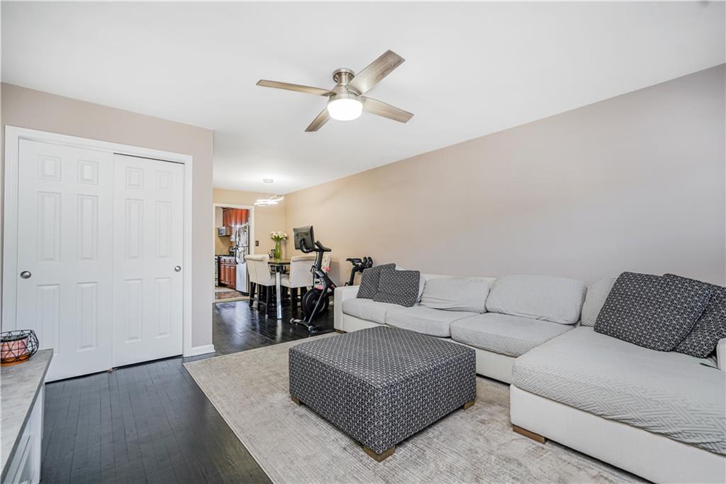 262 Bay 19th Street #A, Brooklyn, New York image 3