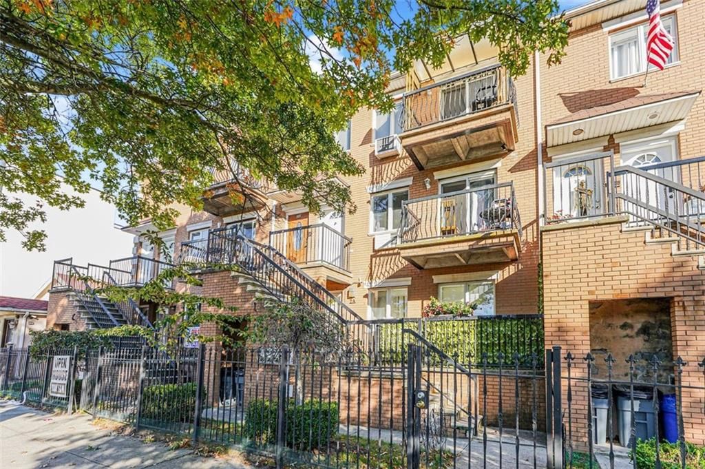 Photo of 3107 Emmons Avenue #2C, Brooklyn, NY 11235 (MLS # 496580)