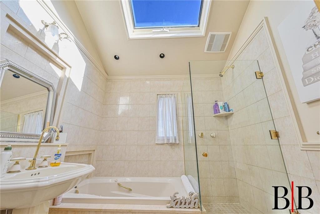 2266 56th Drive, Brooklyn, New York image 14