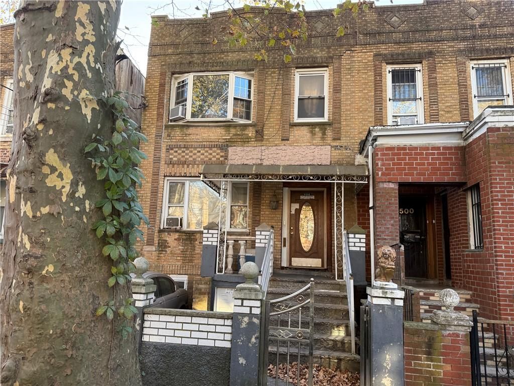 Photo of 504 Thatford Avenue, Brooklyn, NY 11212 (MLS # 496835)