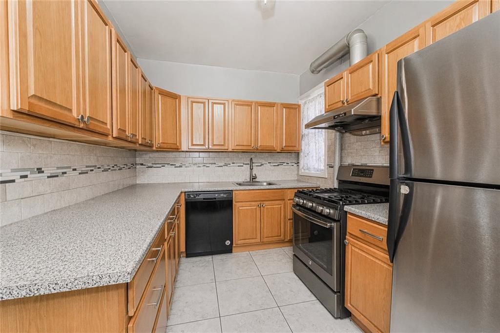 Photo of 7922 6th Avenue, Brooklyn, NY 11209 (MLS # 500542)