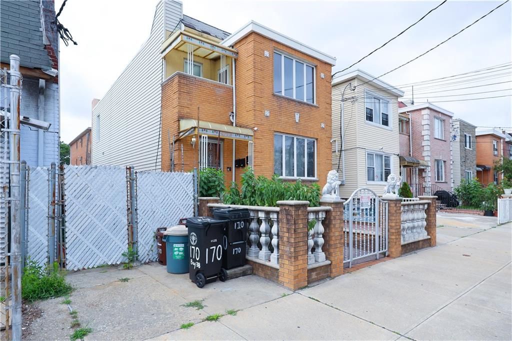 Photo of 170 Bay 38th Street, Brooklyn, NY 11214 (MLS # 494203)