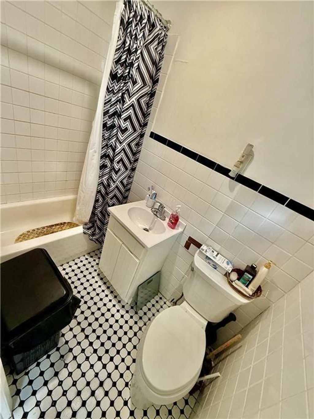 Photo of 1822 Putnam Avenue, Ridgewood, NY 11385 (MLS # 501038)