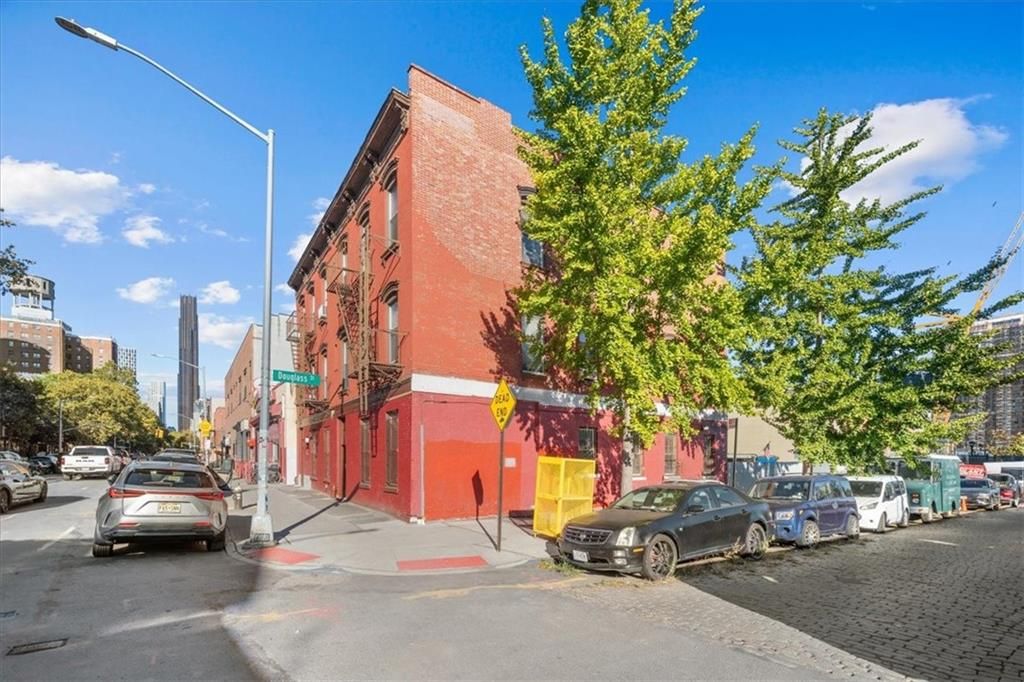 Photo of 245 Bond Street, Brooklyn, NY 11217 (MLS # 496755)