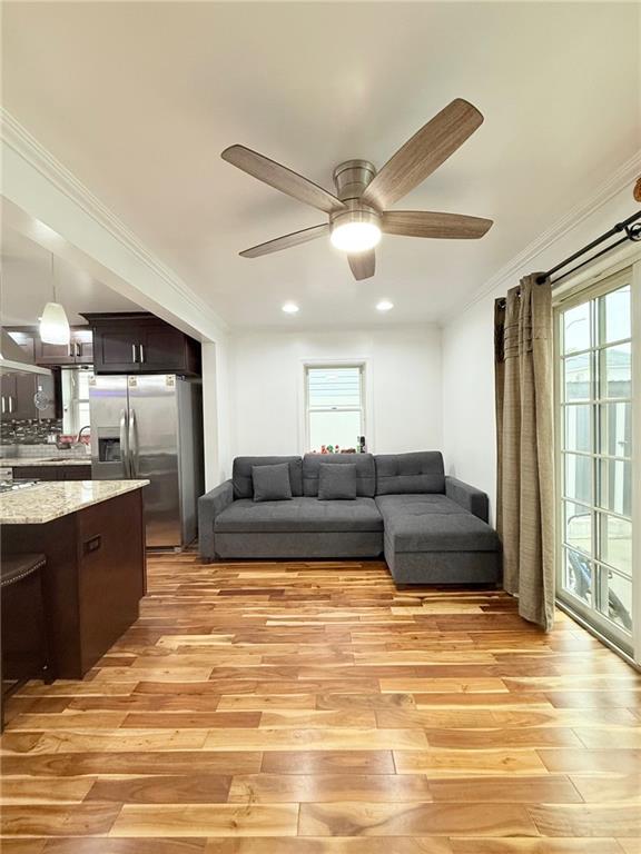 16 Landis Court, Brooklyn, New York image 6