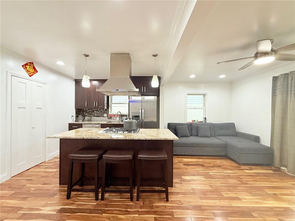 16 Landis Court, Brooklyn, New York image 7