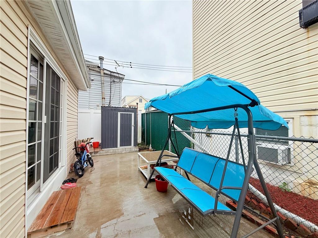 16 Landis Court, Brooklyn, New York image 19