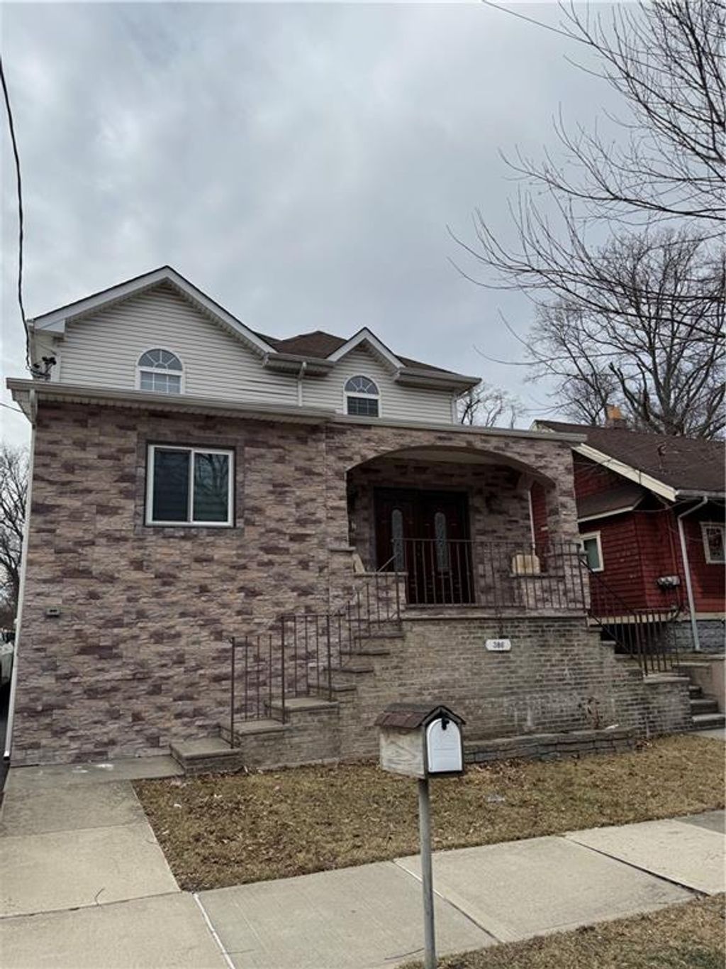 Photo of 386 Page Avenue, Staten Island, NY 10307 (MLS # 498460)