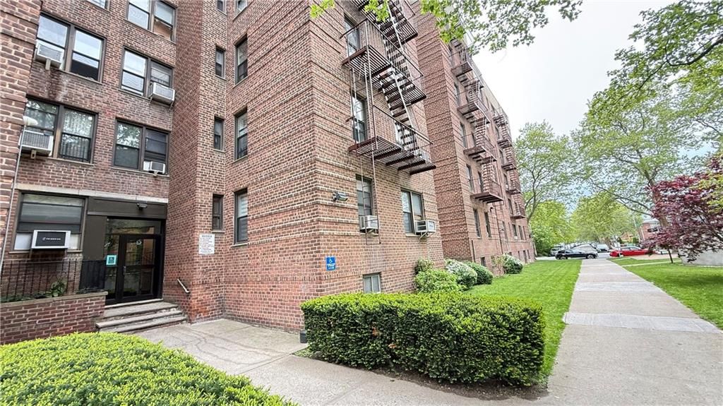 Photo of 3021 Avenue Z #1K, Brooklyn, NY 11235 (MLS # 501469)