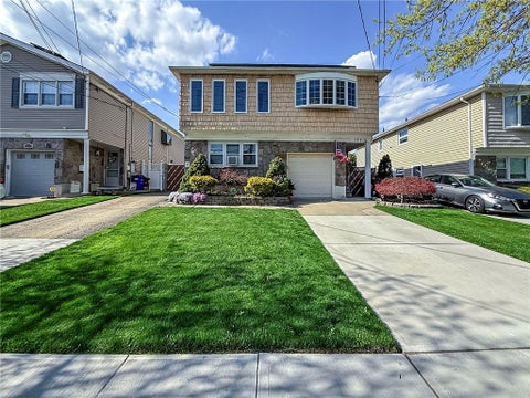 Multifamily For Sale - 177 Lamoka Avenue<br/> Staten  Island, NY 10308