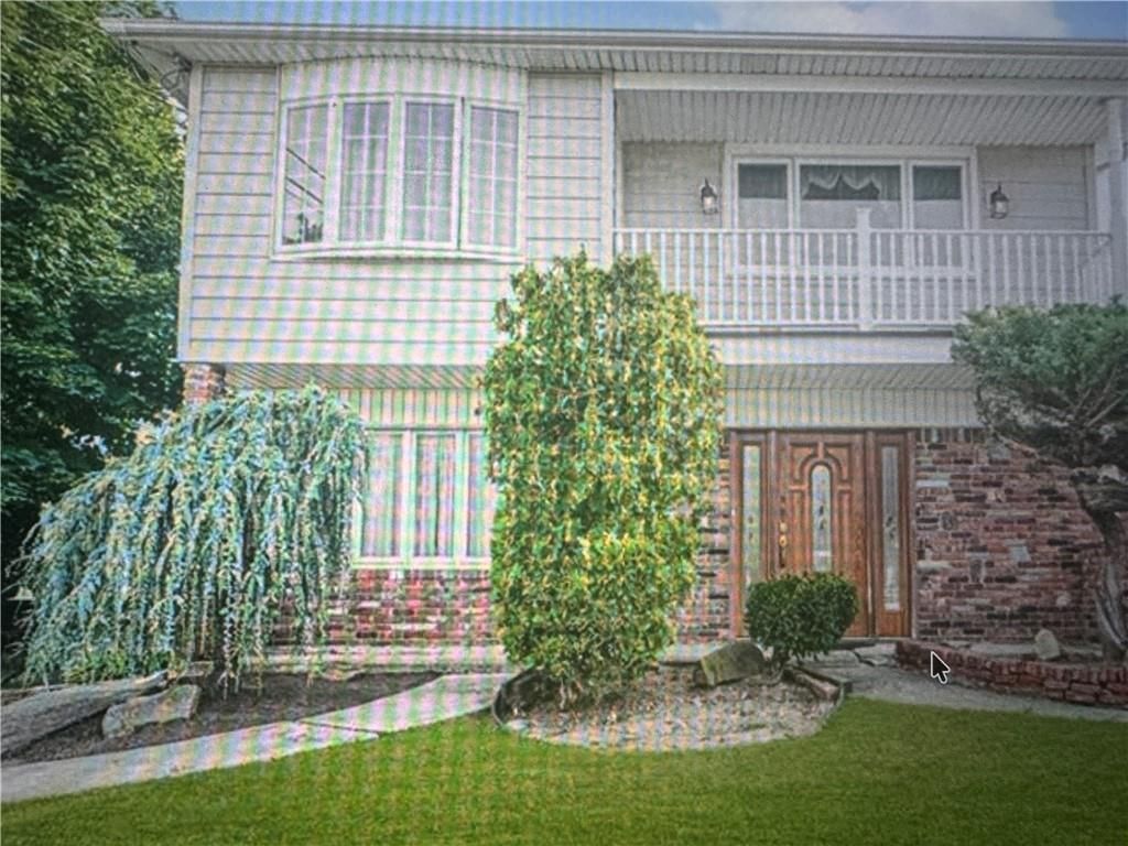 Photo of 47 Carpentar Avenue #1, Staten Island, NY 10314 (MLS # 499521)