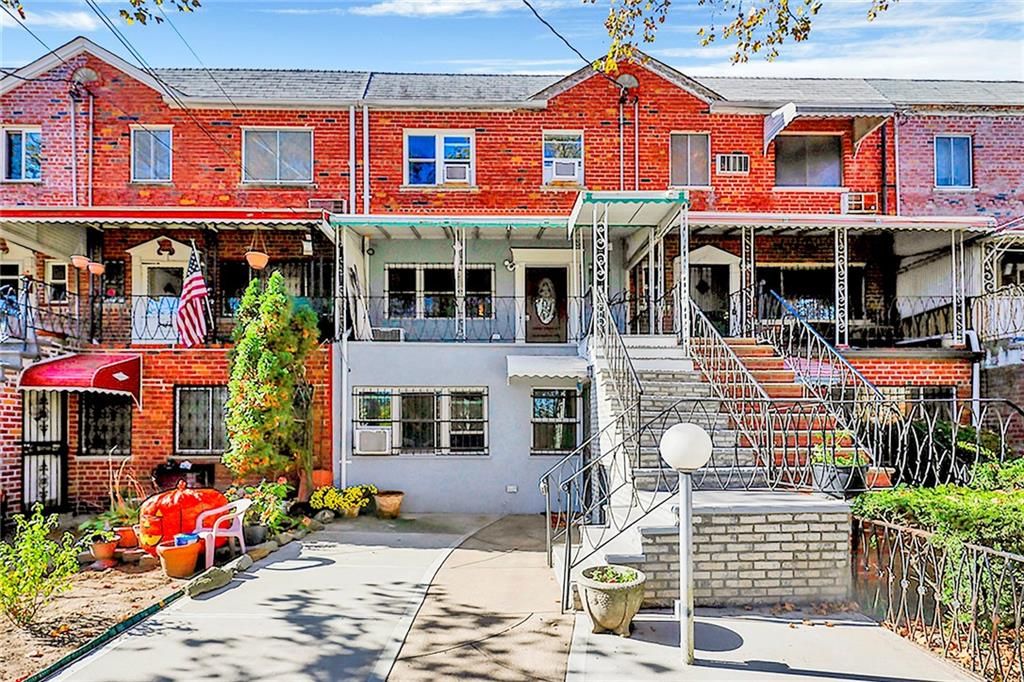 Photo of 2008 52nd Street, Brooklyn, NY 11234 (MLS # 497006)