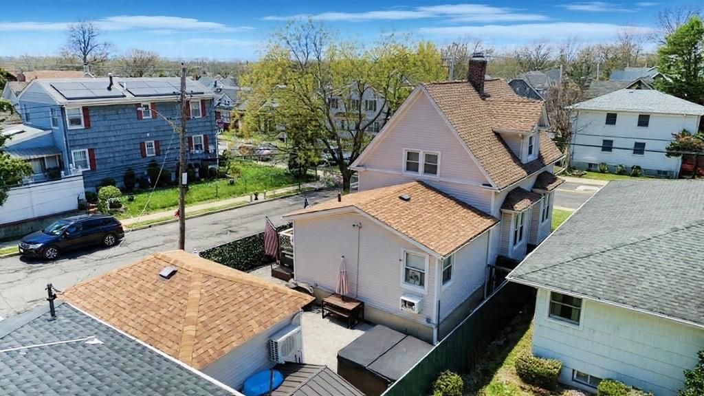 Photo of 202 Watchogue Road, Staten Island, NY 10314 (MLS # 498350)