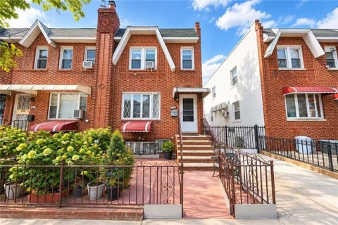 Homes For Sale - 1842 7 Street<br/> Brooklyn, NY 11223