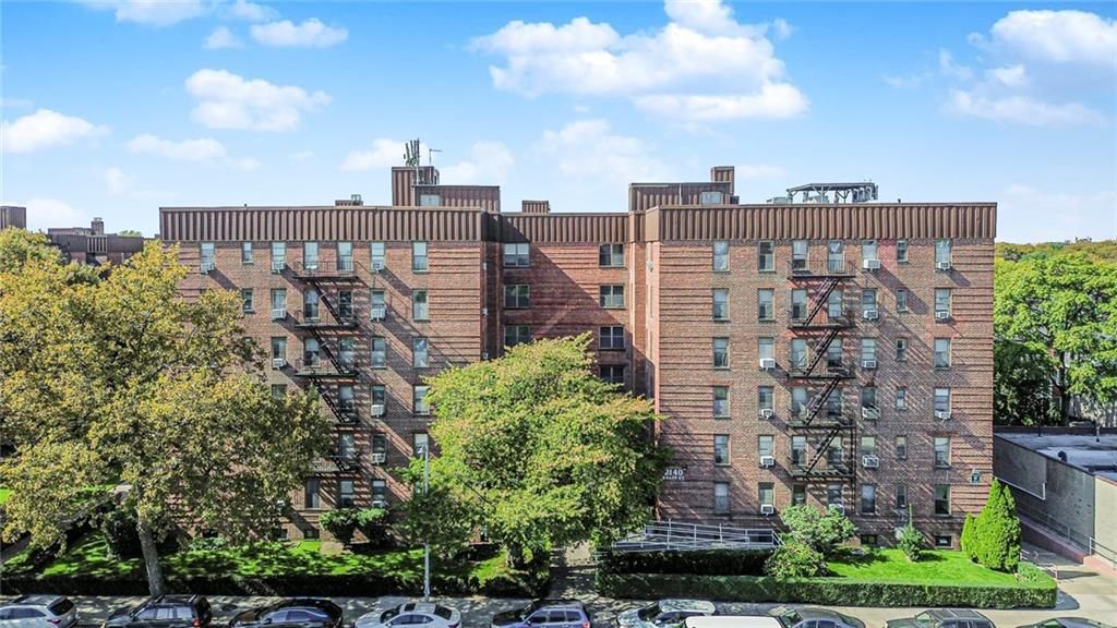 Photo of 2140 Knapp Street #4D, Brooklyn, NY 11229 (MLS # 496468)