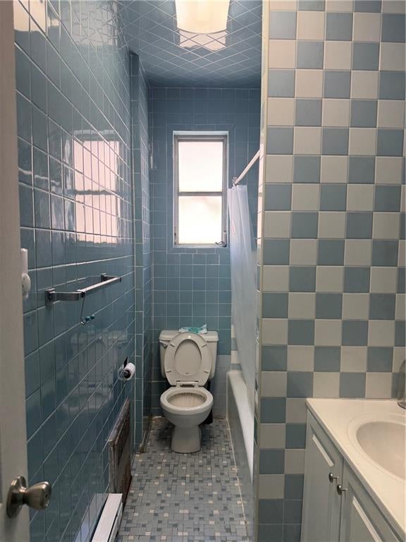 Photo of 2035 Bay Ridge Parkway #2R, Brooklyn, NY 11204 (MLS # 504616)