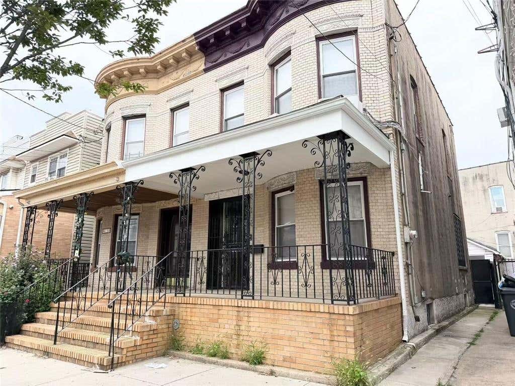 Photo of 86-15 88th Avenue, Woodhaven, NY 11421 (MLS # 503731)