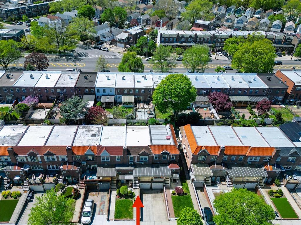 2046 Stuart Street, Brooklyn, New York image 23