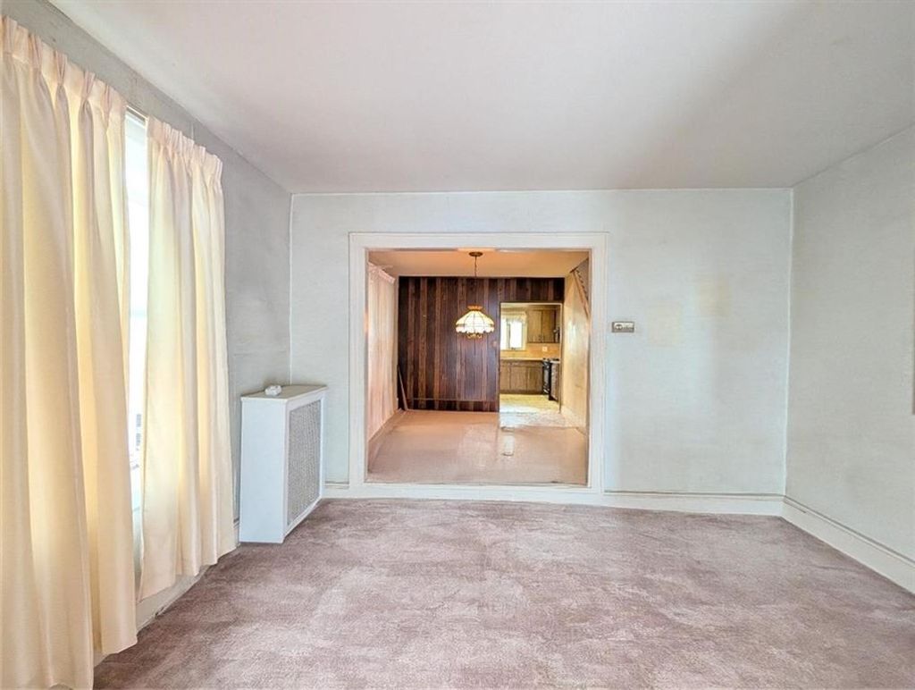 Photo of 4016 Avenue S, Brooklyn, NY 11234 (MLS # 495881)