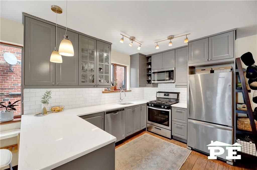Photo of 2020 Jerome Avenue #2B, Brooklyn, NY 11235 (MLS # 500195)