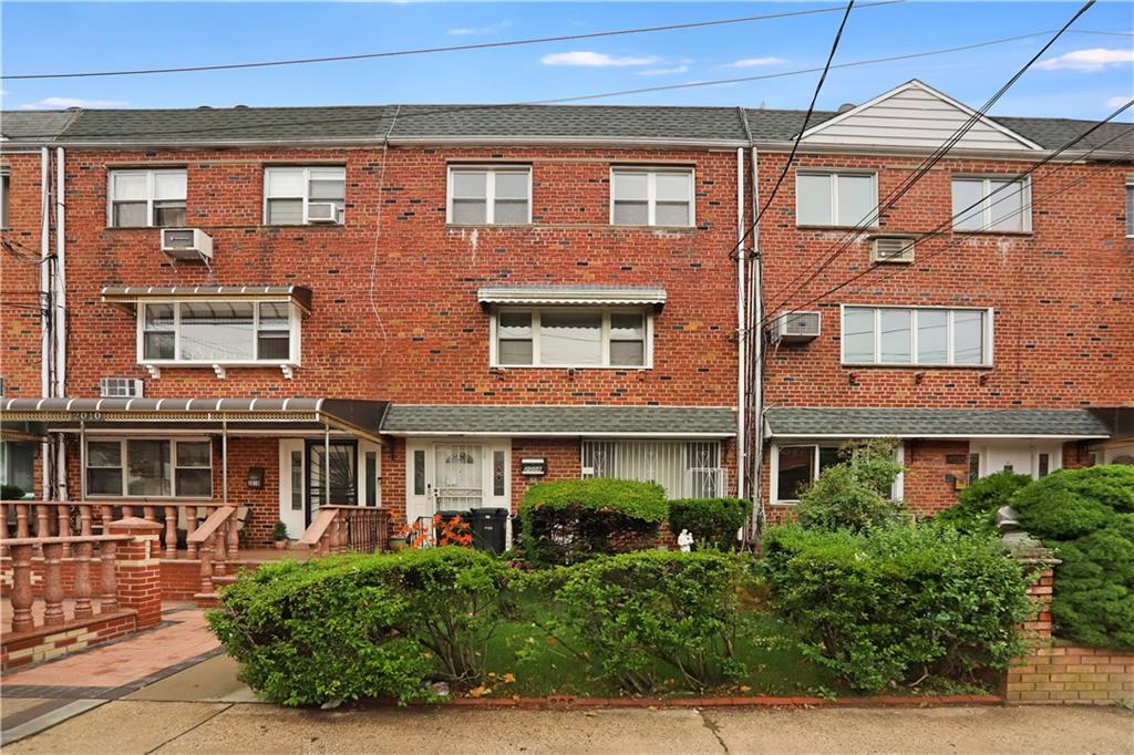 Photo of 2008 54th Street, Brooklyn, NY 11234 (MLS # 502602)